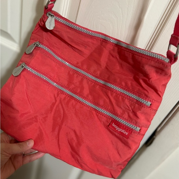 Baggallini Red Crossbody Bag with Zippered Compartments - Picture 4 of 5